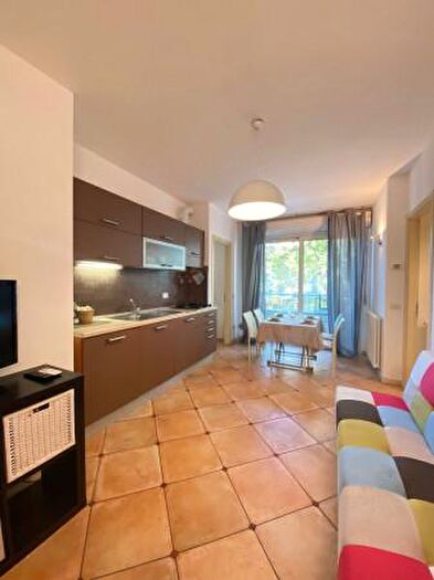 Appartamento trilocale in affitto in Viale Tito Speri, Riccione