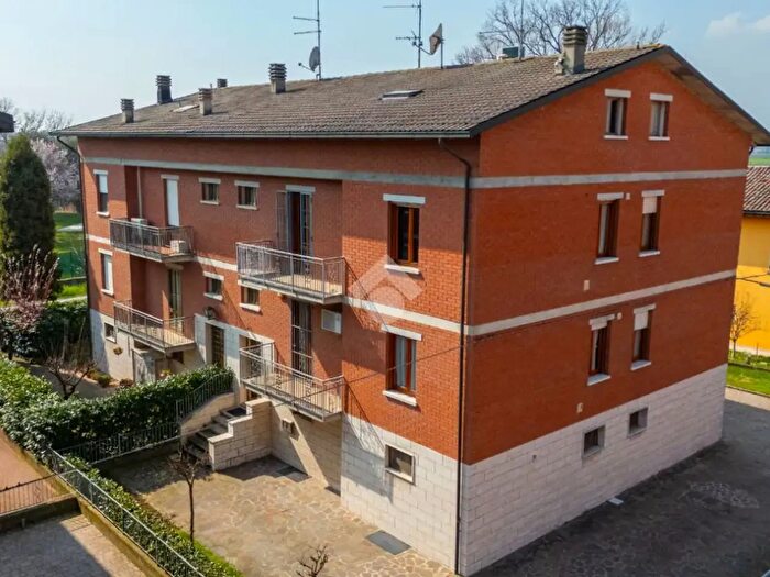 Appartamento quadrilocale in vendita in Via N Pende, Formigine