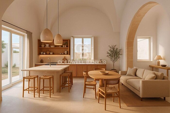 Casa con 7 locali in vendita in Via Principessa Giovanna, Taviano