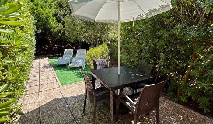 Appartamento quadrilocale in vendita in Viale Europa, Porto Azzurro