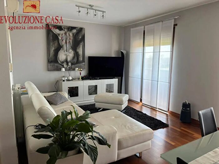 Appartamento con 7 locali in vendita in Via Capitello del Cristo, Monfalcone