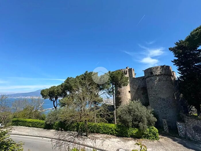Casa bilocale in vendita in Via Madonna della Libera, Castellammare Di Stabia