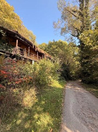 Casa quadrilocale in vendita in Via Comba, Verzuolo