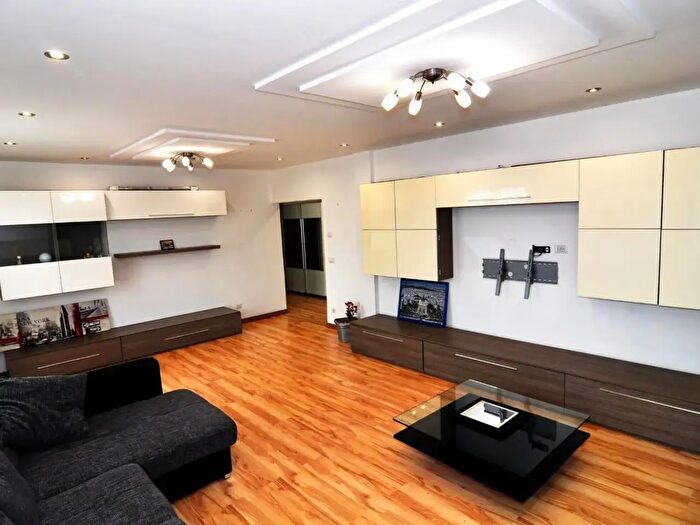 Appartamento con 6 locali in vendita in Santa Croce SullArno