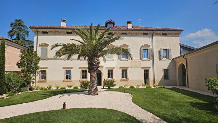 Appartamento monolocale in affitto in Via Roma, Tregnago