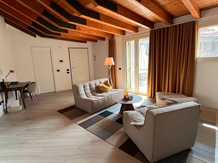 Casa quadrilocale in affitto in Abbiategrasso