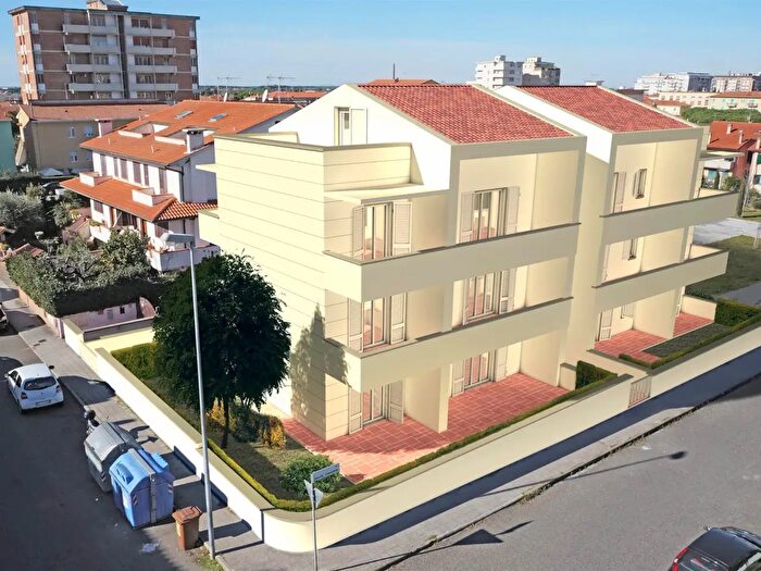 Appartamento quadrilocale in vendita in Cecina