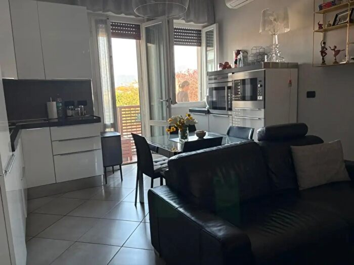 Appartamento quadrilocale in vendita in Viareggio