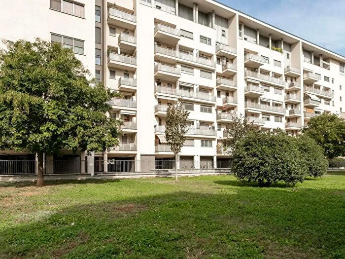 Appartamento monolocale in affitto in Via del Futurismo, Milano