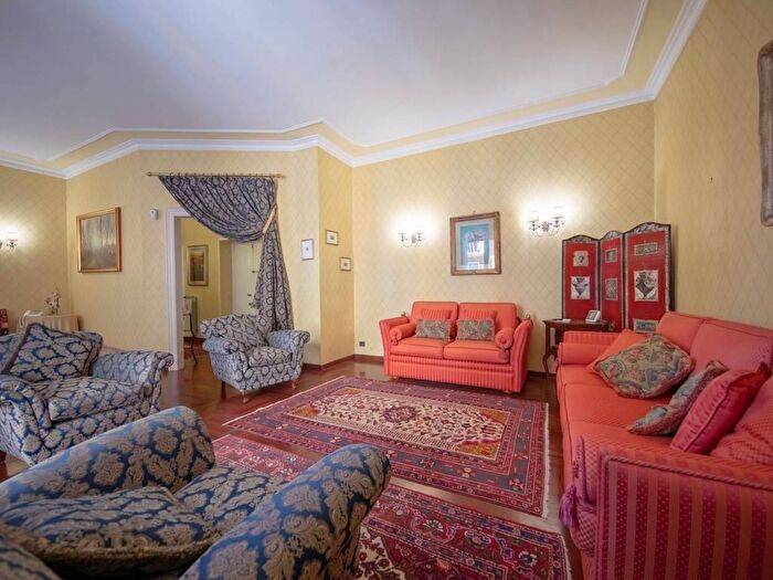 Appartamento con 5 locali in affitto in Via Tarvisio, Trieste Coppedè, Roma