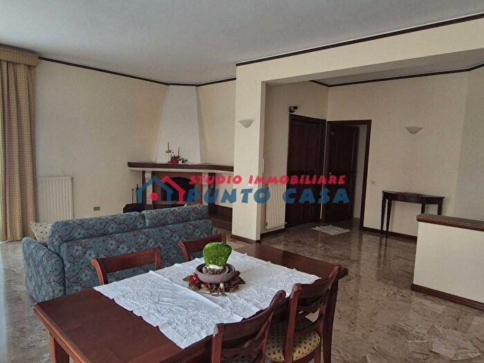 Appartamento quadrilocale in affitto in Via Alessandro Manzoni, Casa Santa, Erice