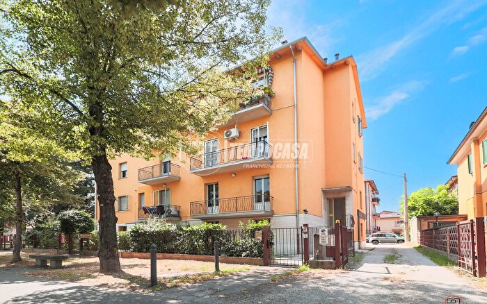 Appartamento quadrilocale in vendita in Viale Giovanni Amendola, Imola