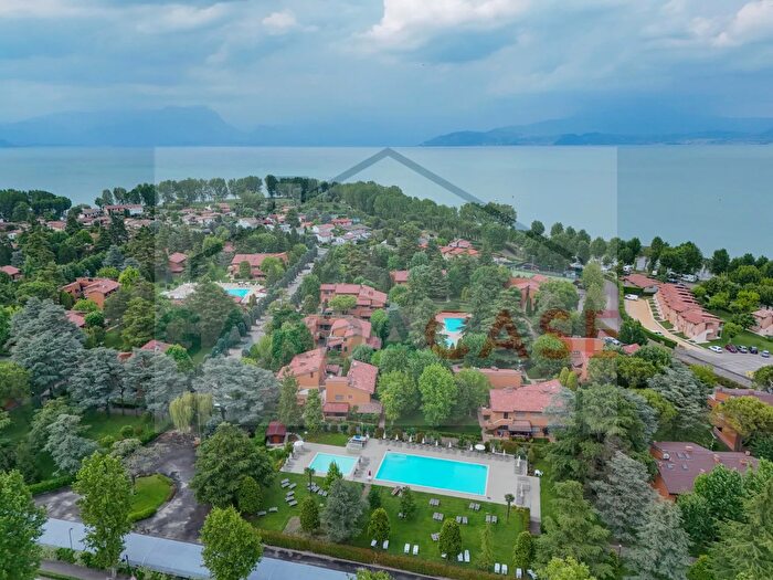 Appartamento bilocale in vendita in Viale Giuseppe Verdi, Sirmione