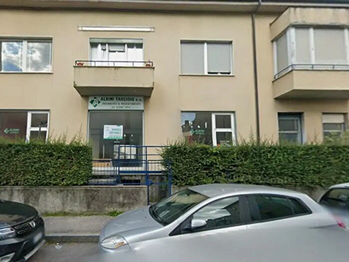 Appartamento monolocale in affitto in Via Barberini Giovanni Battista, Como