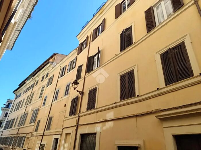Appartamento bilocale in affitto in Via dei Ciancaleoni, Roma