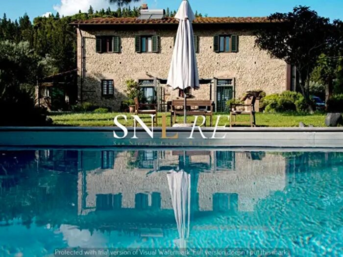 Casa con 6 locali in vendita in Via della Leccia, Montespertoli