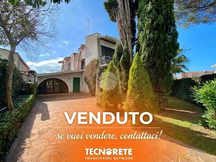 Casa quadrilocale in vendita in Via Toce, Ardea