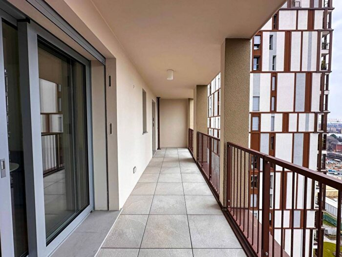 Appartamento bilocale in affitto in Via Gallarate, Certosa, Milano