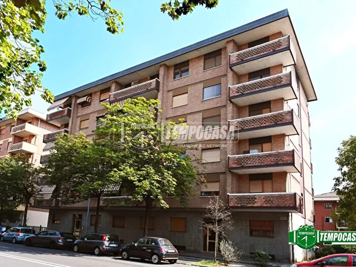 Appartamento trilocale in vendita in Via Iseppon, Venaria Reale
