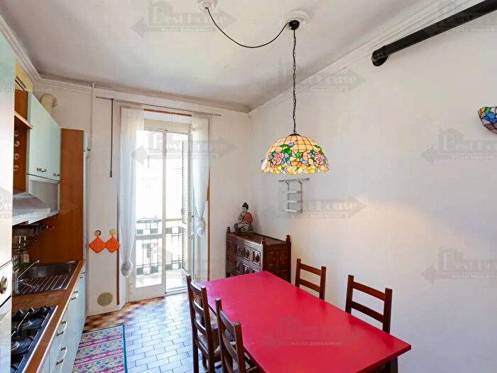 Appartamento trilocale in affitto in Piazza Gobetti, Milano