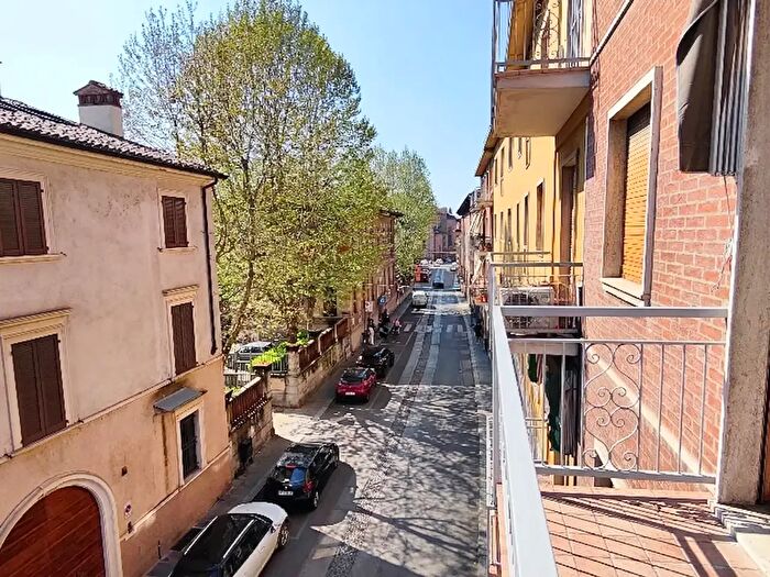 Appartamento quadrilocale in vendita in Via Campagna, Piacenza