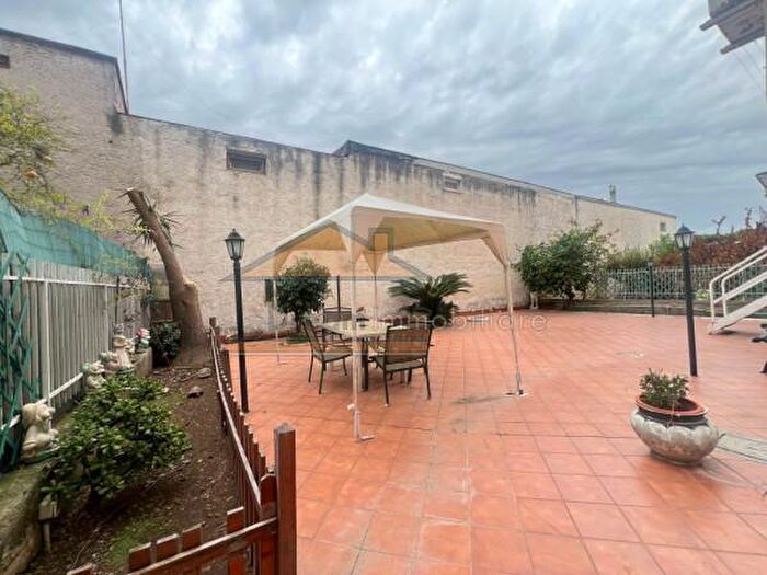 Appartamento trilocale in vendita in Via Santa Maria a Cubito, Qualiano