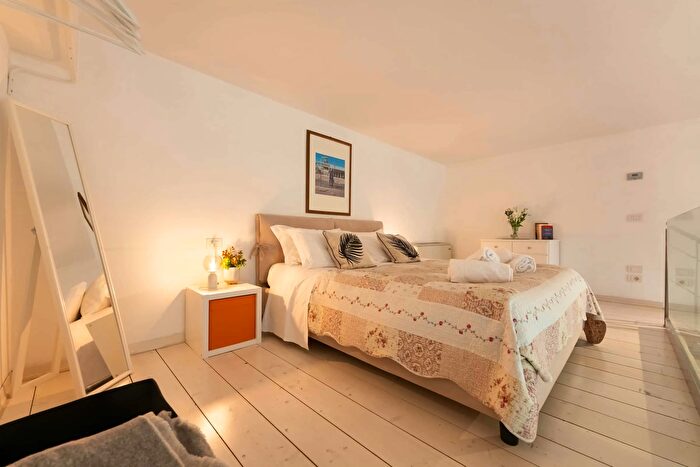 Appartamento monolocale in affitto in Via Monalda, Firenze