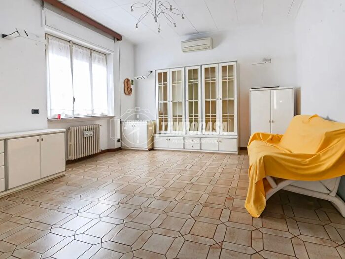 Appartamento quadrilocale in vendita in Via Bracco Roberto, Milano