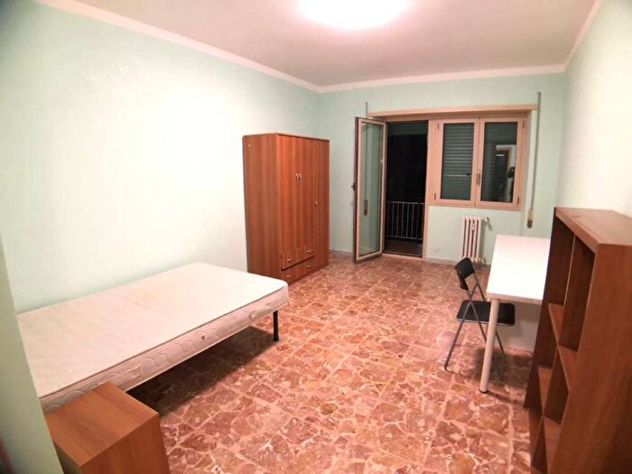 Appartamento trilocale in affitto in Furio Camillo, Roma