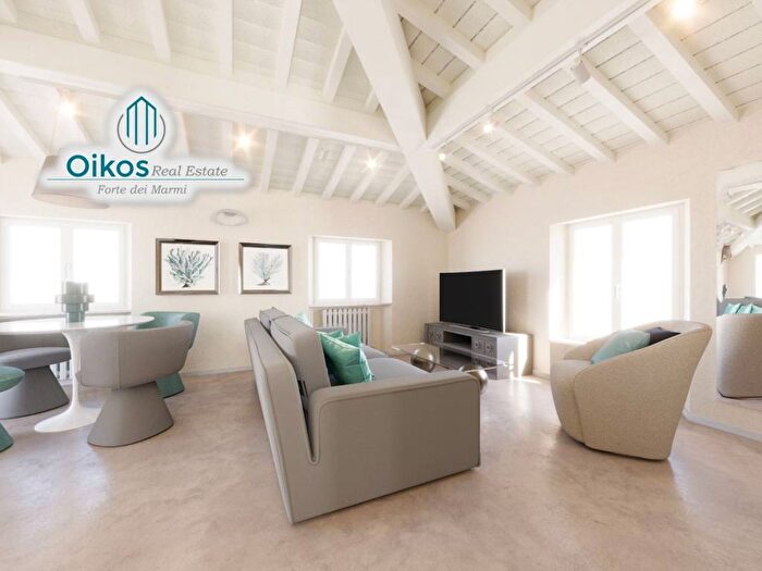 Appartamento quadrilocale in affitto in Via Giovanni Montauti, Centro, Forte dei Marmi