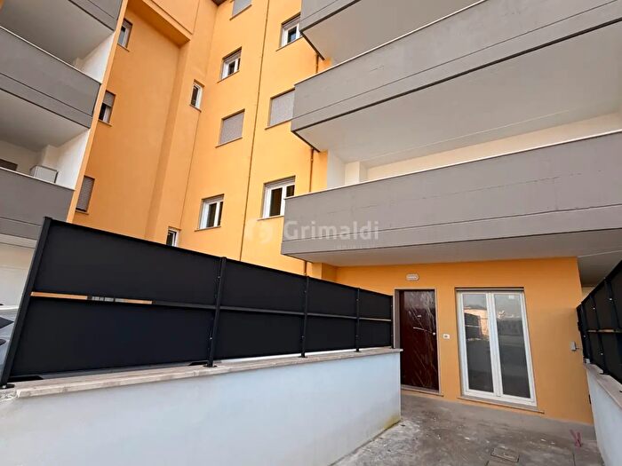 Appartamento trilocale in affitto in Via Pietro Nenni, Nettuno