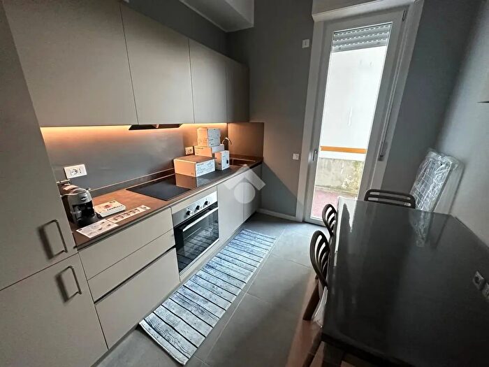 Appartamento quadrilocale in affitto in Brescia