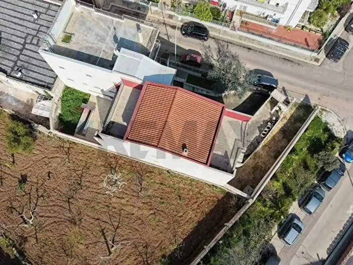 Appartamento trilocale in vendita in Via Camillo Benso di Cavour Sn, Grumo Appula