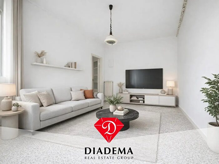 Appartamento bilocale in vendita in Via Solferino, Caronno Varesino