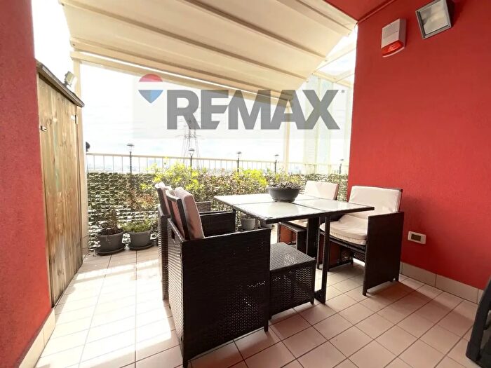 Appartamento quadrilocale in vendita in Arese