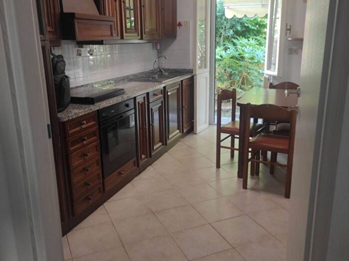 Appartamento quadrilocale in affitto in Via Cesare Battisti, Sant'Antonio, Pisa