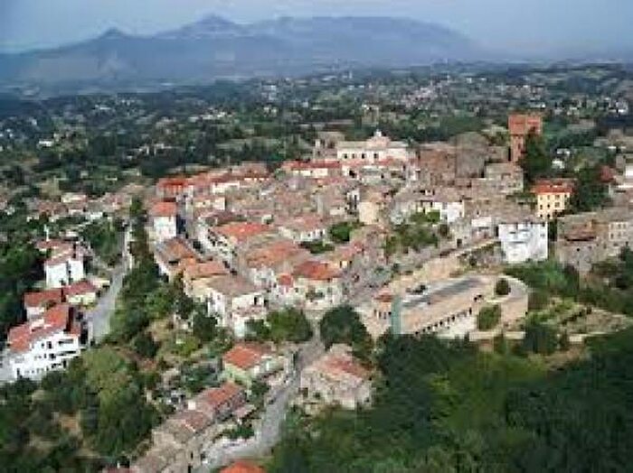 Appartamento quadrilocale in vendita in Via dei Fossi, Arnara