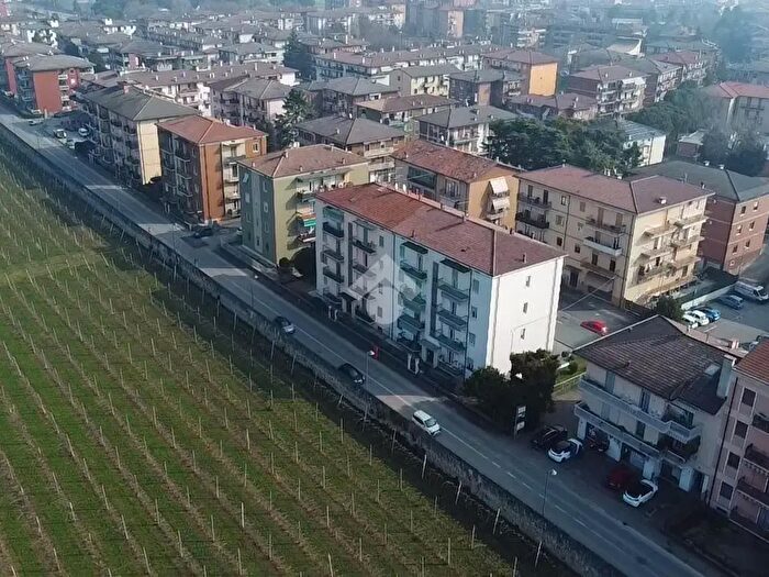 Appartamento quadrilocale in vendita in Via Pasubio, San Martino Buon Albergo