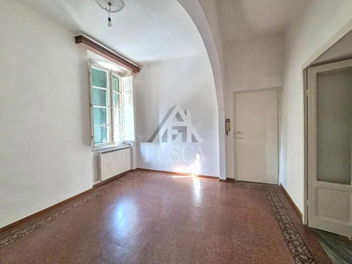 Appartamento con 5 locali in affitto in via puccini, Sant'Anna, Lucca