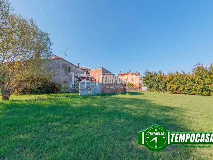 Casa in vendita in Via Nuricella, Caorso