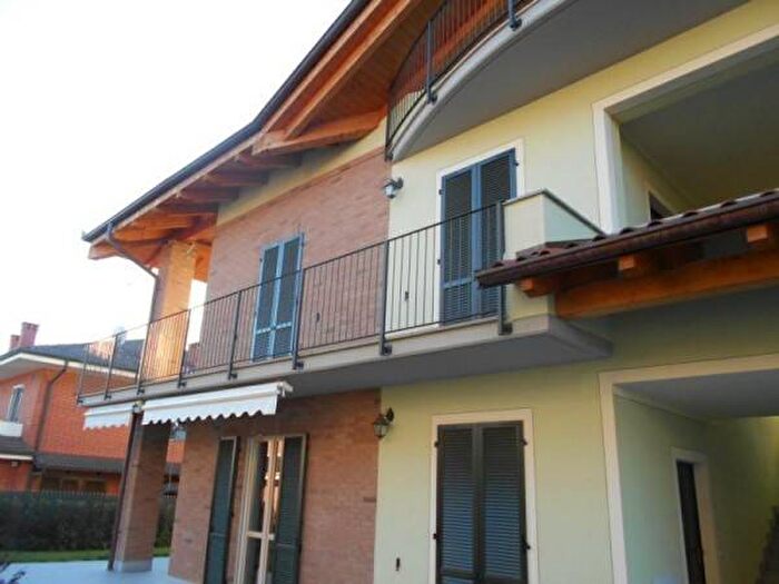 Appartamento quadrilocale in affitto in Via San Francesco d'Assisi, Riva Presso Chieri