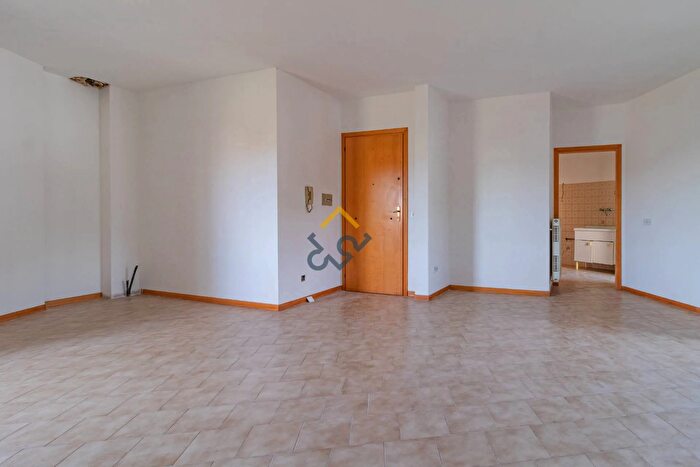 Appartamento con 5 locali in vendita in Monsampolo Del Tronto