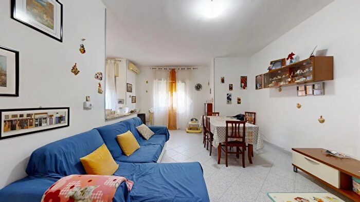 Appartamento trilocale in vendita in Via Romolo, Brindisi