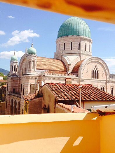 Appartamento con 5 locali in affitto in Firenze, Firenze