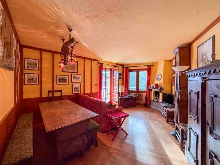 Appartamento quadrilocale in affitto in Via Clotes, Sauze dOulx