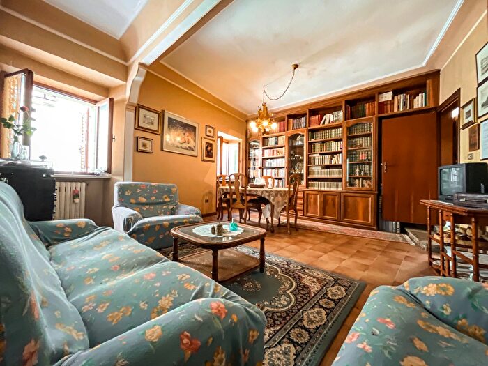 Casa quadrilocale in vendita in Castelplanio