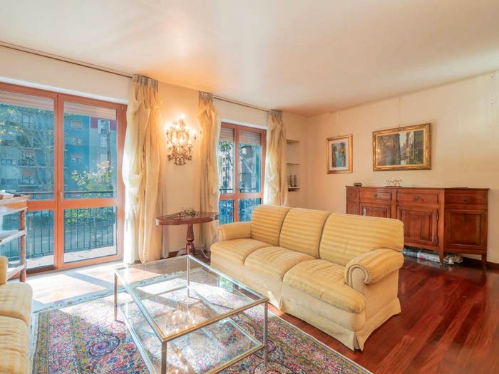Appartamento quadrilocale in affitto in Via Giuseppe Dezza, Dezza, Milano