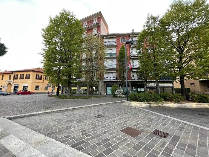 Appartamento trilocale in vendita in Via Villoresi, Vittuone