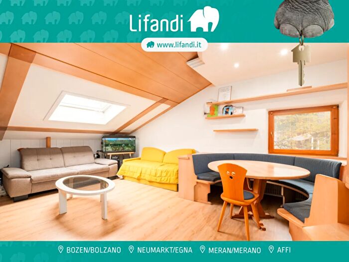 Appartamento trilocale in vendita in Staatsstraße Via Statale, Castelbello Ciardes