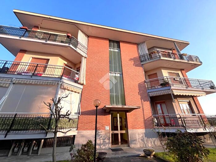 Appartamento quadrilocale in vendita in Via Cristoforo Colombo, Poirino